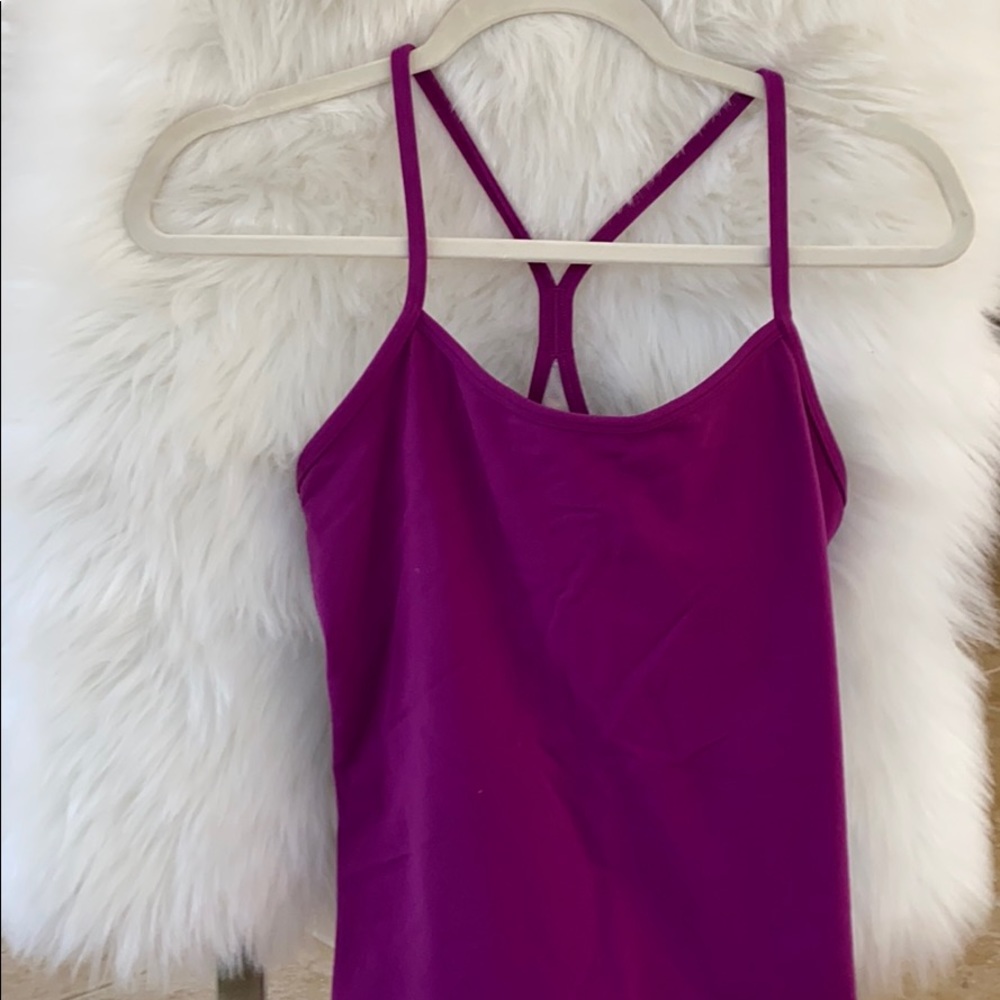Lululemon Razorback tank